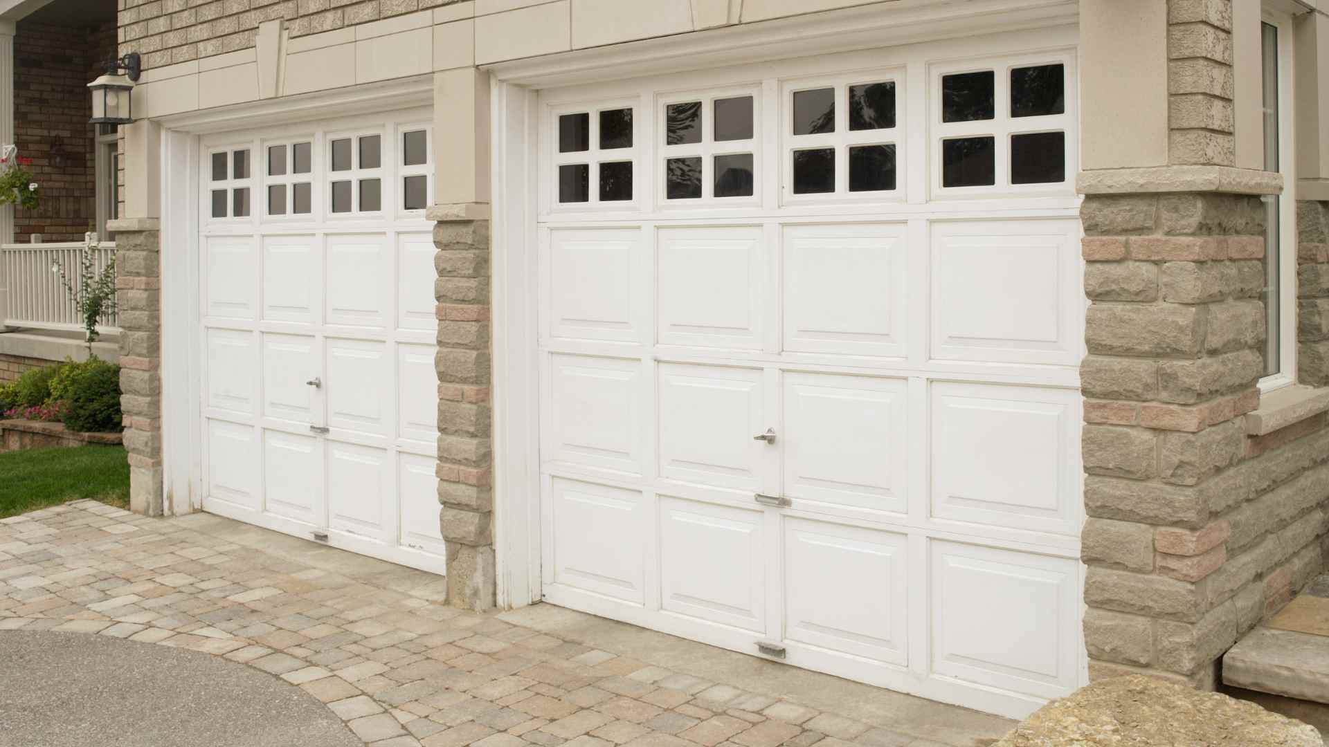 Top Garage Door Company Near Fairfax VA
